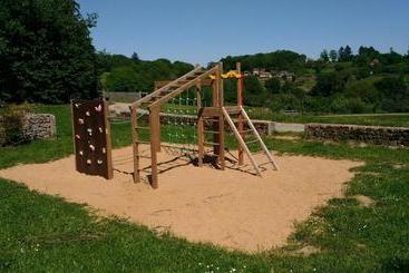 تختخواب و صبحانه Le Donjon