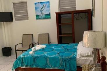 پانسیون Fernando S Seaside Guest House