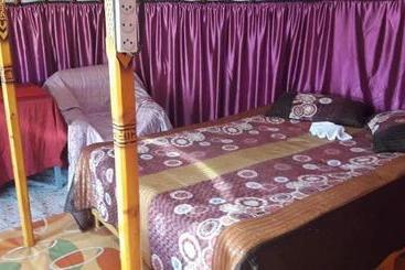 پانسیون Family Tour Guesthouse