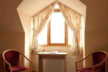 Sandyhills Bed & Breakfast