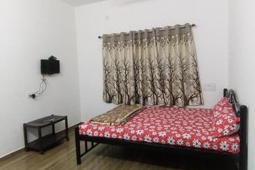 مبيت وإفطار Kshanbhar Vishranti Home Stay