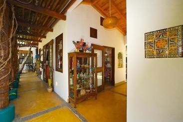 هتل Hacienda Eden