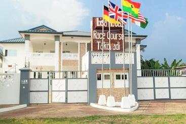 Ibisa Hotel Takoradi