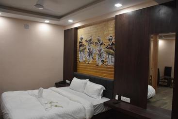 هتل Kuber Inn