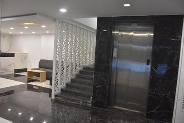 هتل Kuber Inn