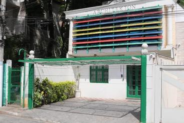 Hostel 33 Brazil