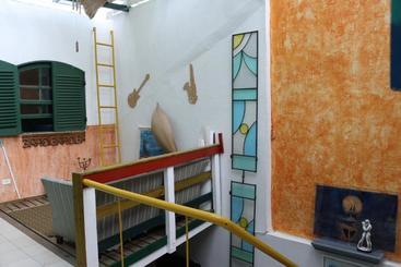 Hostel 33 Brazil