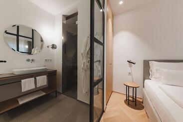 هتل آپارتمان Kuntino Suites