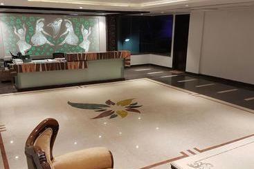 هاستل Svc Inn