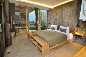 استراحتگاه The Tiing Tejakula Villas