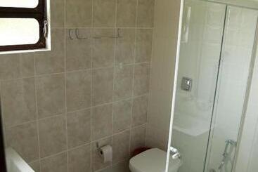 پانسیون Hostel Slg