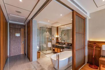 هتل Shaoxing Kuaiji Mountain Yangming