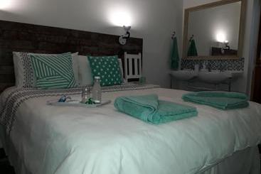 Open Doors B&b