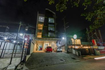 پانسیون Reddoorz Near Samarinda Central Plaza