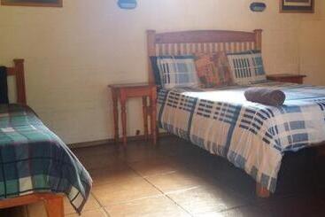 تختخواب و صبحانه Old Transvaal Inn Accommodation