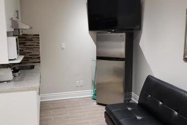هاستل Toronto Rooms And Suites