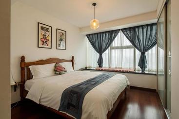 هتل Chengdu Skyline International Apartment