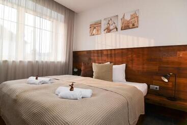 هتل آپارتمان Apartmány Málek