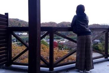 بنسيون Guesthouse Lahar  Hostel