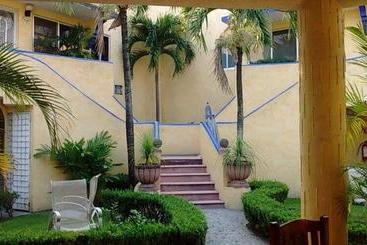 فندق Posada Montserrat
