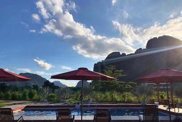 Padaeng Mountain View Resort