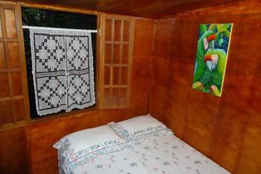 تختخواب و صبحانه Casa Na árvore