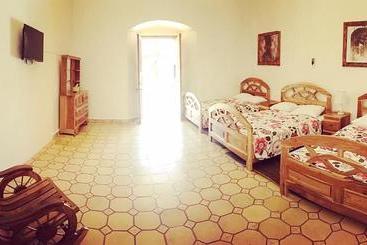 پانسیون Vegas Grandpa Casa