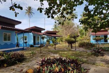 پانسیون Bungalows At Maikhao