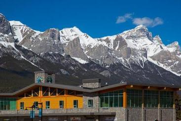 Canmore Downtown Hostel