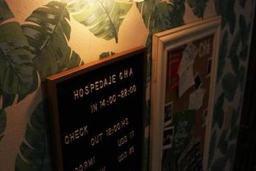 تختخواب و صبحانه Hostel Cha