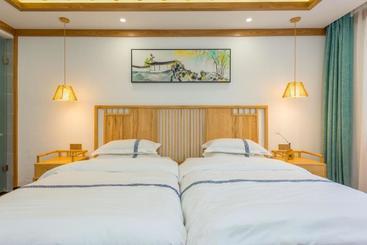 پانسیون Lijiang Nanfu Yinglu Guesthouse