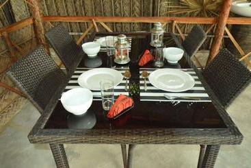 تختخواب و صبحانه The Araliya Retreat