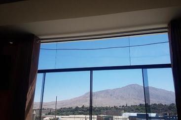 هاستل Cálido Hostal