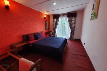 تختخواب و صبحانه Riverview Lodge