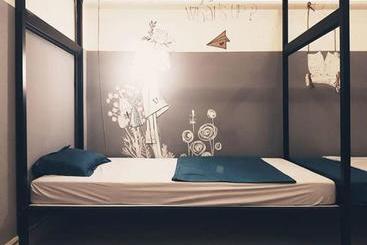 هتل Kaka Homestay  Hostel Quy Nhon