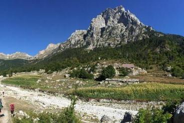 پانسیون Guesthouse Skender Selimaj