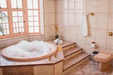 هاستل Rogai Hotel Pousada