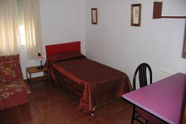 هاستل Residencia Universitaria Reuniver Burjassot