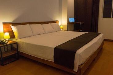Central Bed & Breakfast