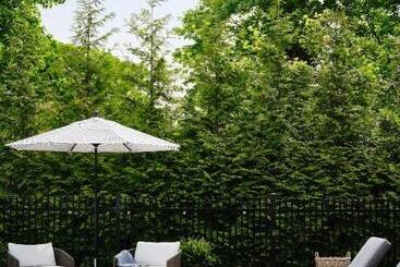 فندق Journey East Hampton