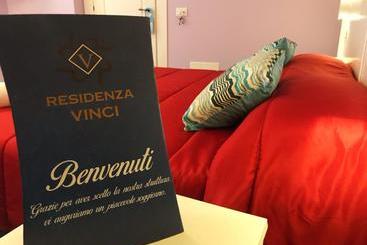 پانسیون Residenza Vinci Room & Suite