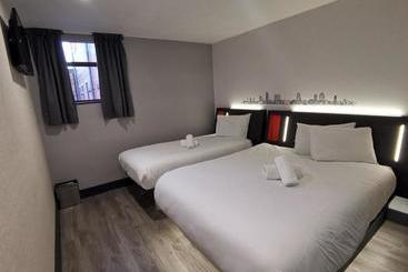 Easyhotel Leeds