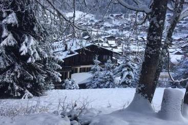 هتل Chalet Starlight