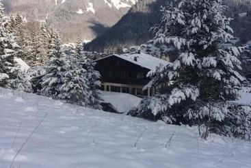 هتل Chalet Starlight