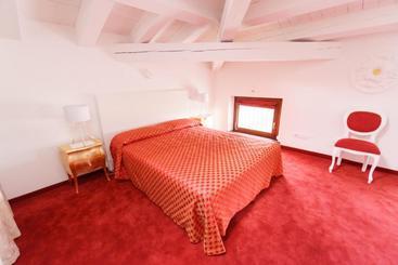 هتل Villa Marini Trevisan