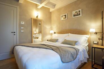 אתר נופש Relais Villa Miraglia