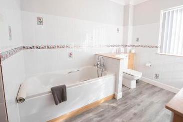 Riseden Bed And Breakfast