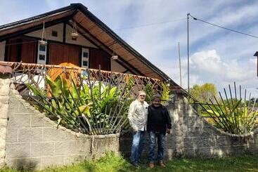 هاستل Casa Annunakis