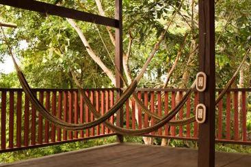 膳宿费 La Ceiba, Amazonas