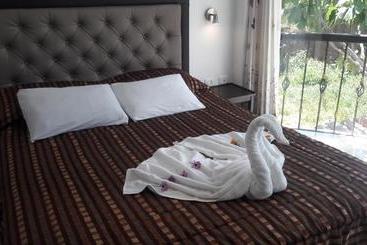 پانسیون Quilla House 2